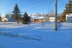 Pre-foreclosure in  KESSLING ST Davison, MI 48423