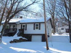 Pre-foreclosure in  WOODLAND AVE Duluth, MN 55803