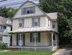 Pre-foreclosure in  N FOREST AVE Rockville Centre, NY 11570