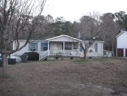 Pre-foreclosure in  LAKEWOOD DR SW Shallotte, NC 28470
