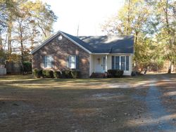 Pre-foreclosure Listing in ACADEMY RD LAURINBURG, NC 28352