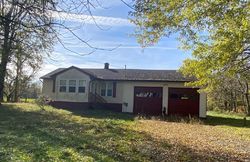 Pre-foreclosure in  COLUMBIA RD SW Pataskala, OH 43062