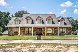 Pre-foreclosure in  SLEEPY HOLW Picayune, MS 39466