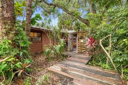  Fairfield Ave, Sarasota FL