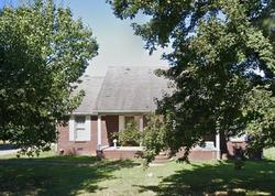 Pre-foreclosure Listing in BUNKER HILL RD DELLROSE, TN 38453