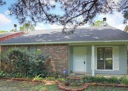 Pre-foreclosure in  S FLANNERY RD Baton Rouge, LA 70815