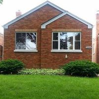 Pre-foreclosure Listing in FOREST AVE RIVERSIDE, IL 60546