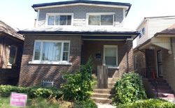 Pre-foreclosure in  E 91ST ST Chicago, IL 60617