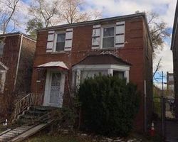 Pre-foreclosure in  S VERNON AVE Chicago, IL 60628