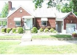 Pre-foreclosure in  ALGONQUIN PKWY Louisville, KY 40208