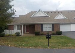 Pre-foreclosure in  FOX POINTE DR Louisville, KY 40242