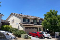 Pre-foreclosure in  WINDWOOD DR Pittsburg, CA 94565