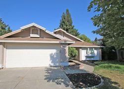 Pre-foreclosure in  MILL OAK WAY Sacramento, CA 95833