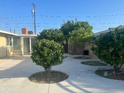 Pre-foreclosure in  E CHARLESTOWN DR Anaheim, CA 92805