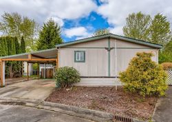 Pre-foreclosure in  NE 197TH CT Bothell, WA 98011