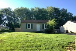 Pre-foreclosure in  RICHLAND AVE Evansville, IN 47711