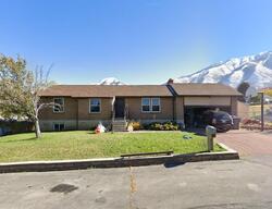 Pre-foreclosure in  S HIGHLAND CIR Payson, UT 84651