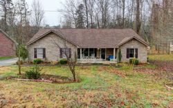 Pre-foreclosure in  MCCLOUD RD Knoxville, TN 37938