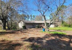 Pre-foreclosure Listing in W LIBERTY AVE COVINGTON, TN 38019