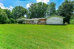 Pre-foreclosure in  JOHN HUNTER HWY Elora, TN 37328