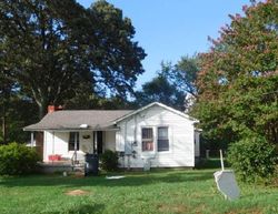 Pre-foreclosure in  SAVANNAH ST Greenville, SC 29617