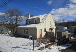 Pre-foreclosure in  READING AVE Boyertown, PA 19512