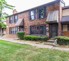 Pre-foreclosure in  HALLWORTH CT Columbus, OH 43232
