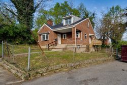 Pre-foreclosure in  MATHERS ST Cincinnati, OH 45206