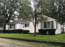 Pre-foreclosure in  GERMAN ST Pettisville, OH 43553