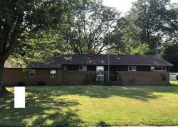 Pre-foreclosure in  S CEDARWOOD RD Mentor, OH 44060