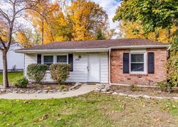 Pre-foreclosure in  GREEN RD Madison, OH 44057