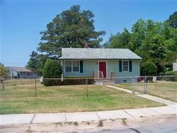  New River Dr, Jacksonville NC
