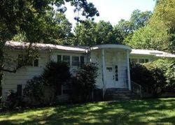 Pre-foreclosure Listing in MOUNTAIN AVE MONSEY, NY 10952