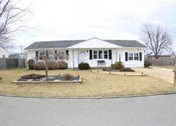 Pre-foreclosure in  CLUBHOUSE DR Forked River, NJ 08731