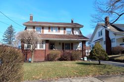 Pre-foreclosure Listing in MEADOW DR TIPP CITY, OH 45371