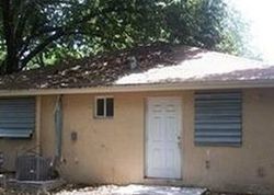 Pre-foreclosure in  NW 11TH CT Miami, FL 33127