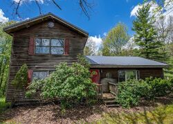 Pre-foreclosure in  KING WILDESEN RD Oakland, MD 21550