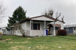 Pre-foreclosure Listing in SALEM AVE HAGERSTOWN, MD 21740