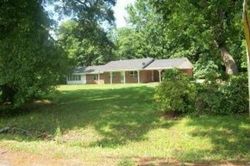 Pre-foreclosure in  BUCKHORN BEND RD Monroe, LA 71202