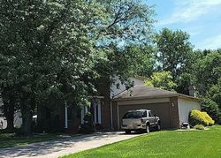  Pine Island Dr, Crown Point IN