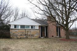 Oak Ln, Park Forest IL
