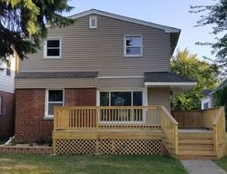 Pre-foreclosure in  166TH PL Calumet City, IL 60409