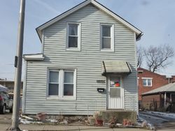 Pre-foreclosure in  GREGORY ST Blue Island, IL 60406