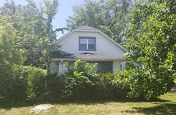 Pre-foreclosure in  S YORK RD Bensenville, IL 60106