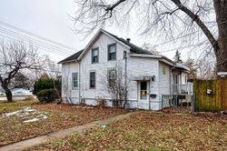Pre-foreclosure in  S YORK RD Bensenville, IL 60106