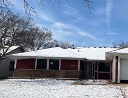  Arlington Dr E, Hanover Park IL