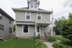 Pre-foreclosure in  K ST SW Cedar Rapids, IA 52404