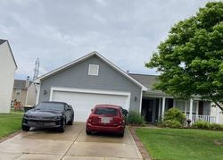 Pre-foreclosure in  PARAMOUNT SPRINGS DR Anderson, IN 46013