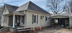 Pre-foreclosure in  S SHAW ST Harrisburg, IL 62946