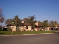 Pre-foreclosure in  W PINEDALE AVE Fresno, CA 93650